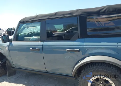 2021 Ford Bronco Big Bend z USA, uszkodzony, nr VIN 1FMEE5DP5MLA72078